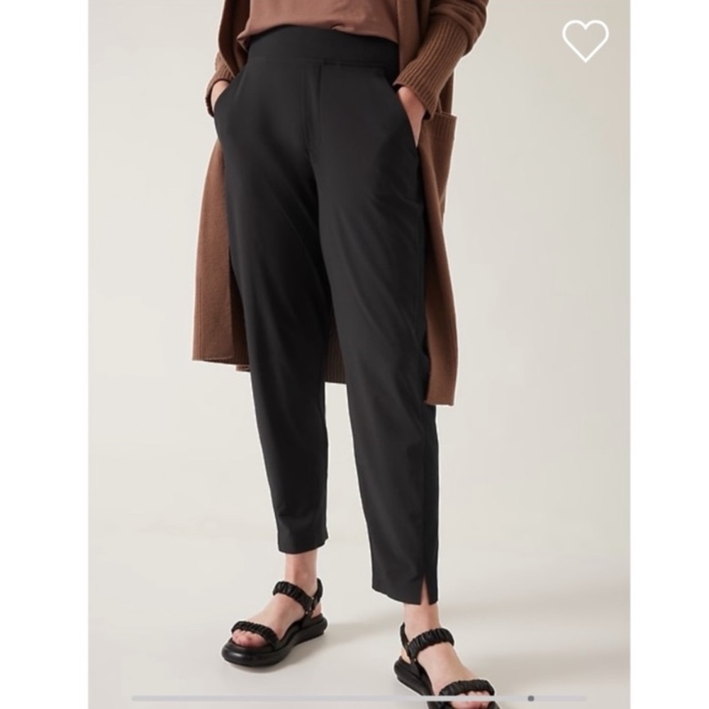 Athleta Brooklyn Ankle Pants in Black 8T